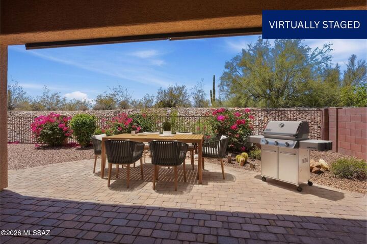 Property Photo:  12761 N Gentle Rain Drive  AZ 85658 