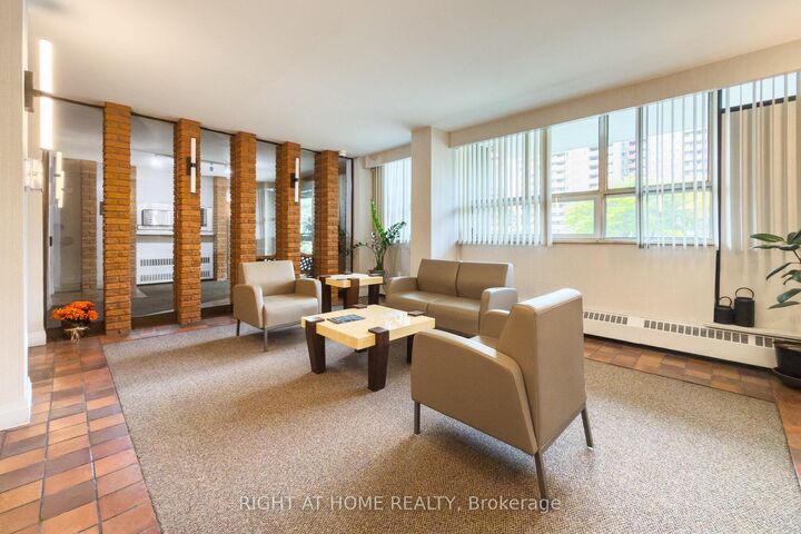 Property Photo: 151 Larose Avenue E 907 ON M9P 1B3