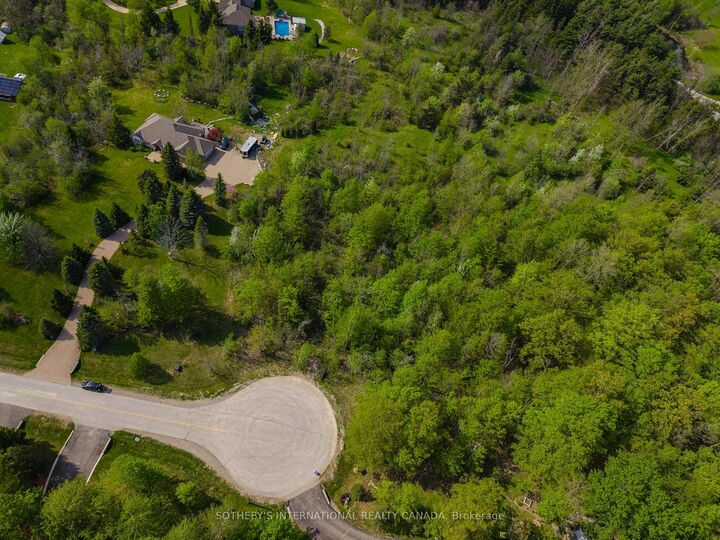 Property Photo:  15 Morgan Drive  ON L7J 2L7 