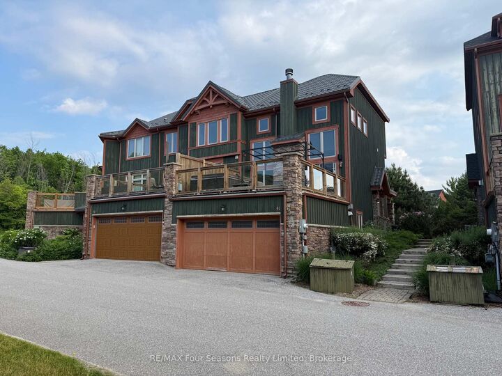 Property Photo: 214 Blueski George Crescent 41 ON L9Y 0V5