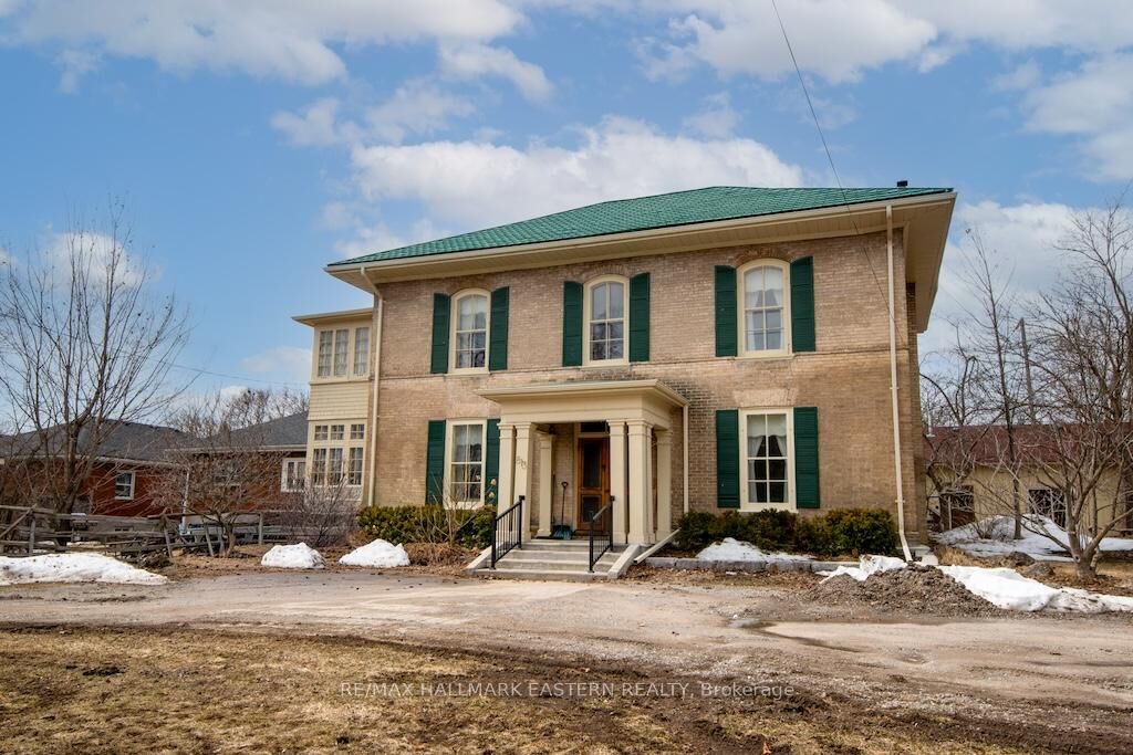 Property Photo: 813 Water Street ON K9H 3N7