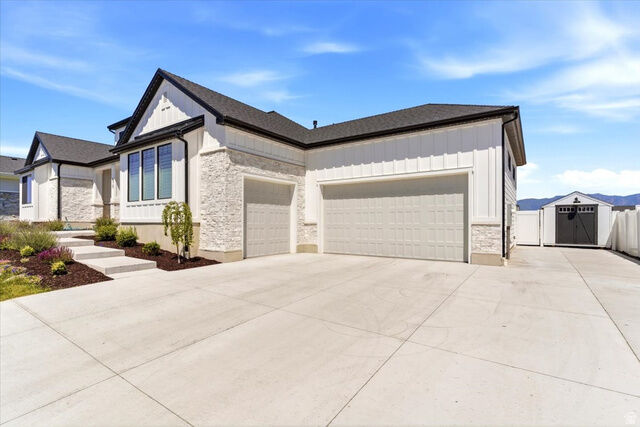 Property Photo: 519 S 4375 W UT 84015
