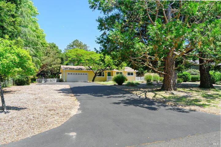 Property Photo: 760 Belglen Way CA 95472