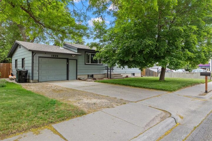 Property Photo:  1525 Rehberg Lane  MT 59102 
