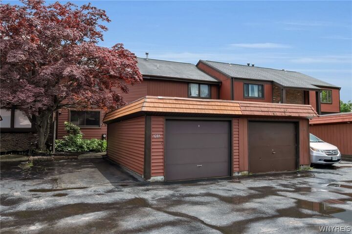 Property Photo:  1281 Peppertree Drive  NY 14047 