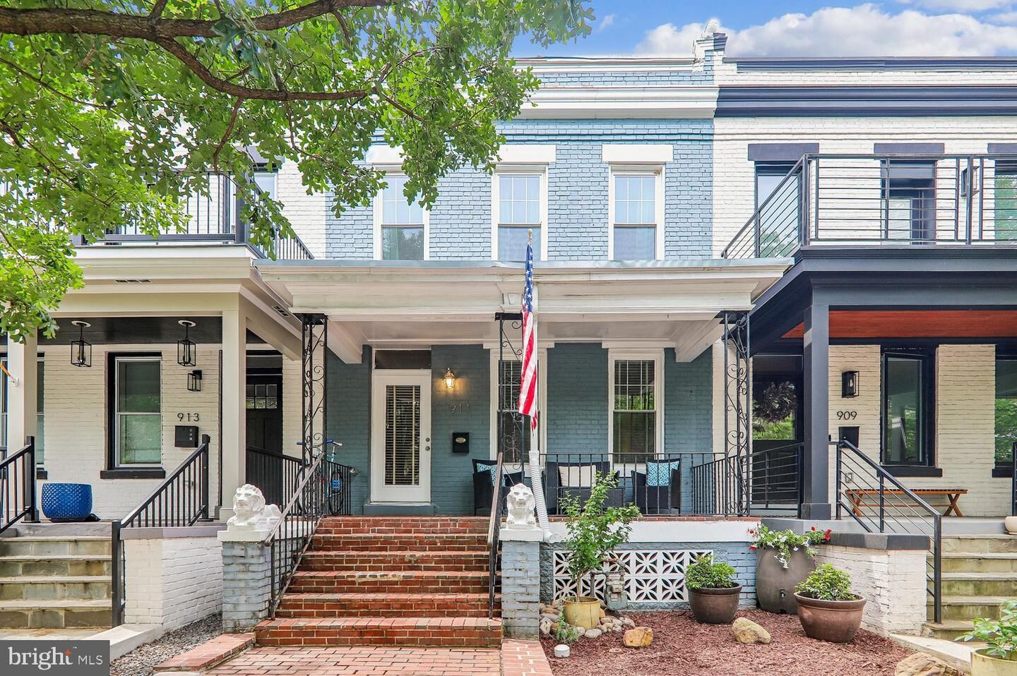 Property Photo: 911 L Street NE DC 20002