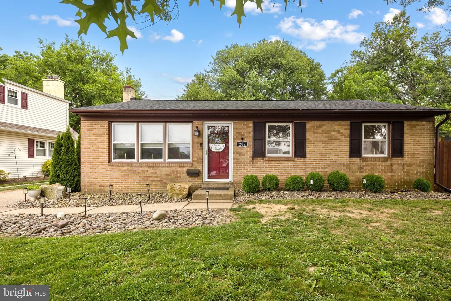 Property Photo:  209 Castello Avenue  PA 19040 