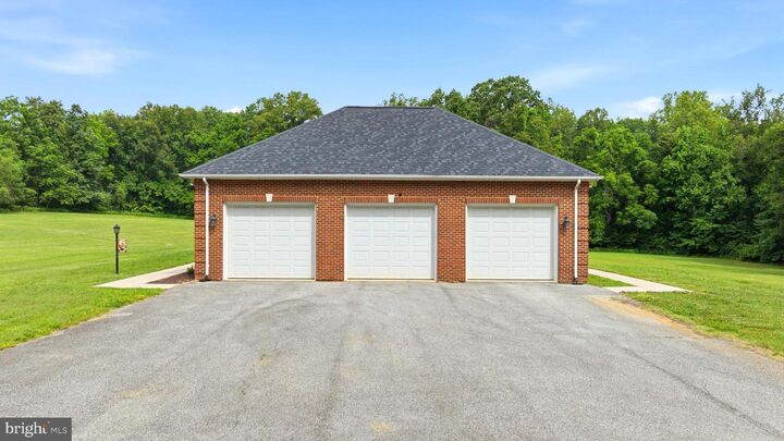 Property Photo:  4570 Hawthorne Road  MD 20640 