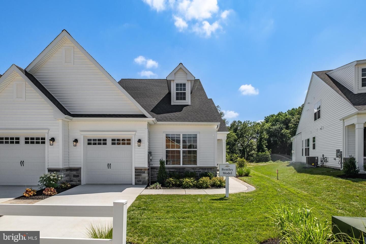 Property Photo:  79 Redkist Drive  NJ 08062 