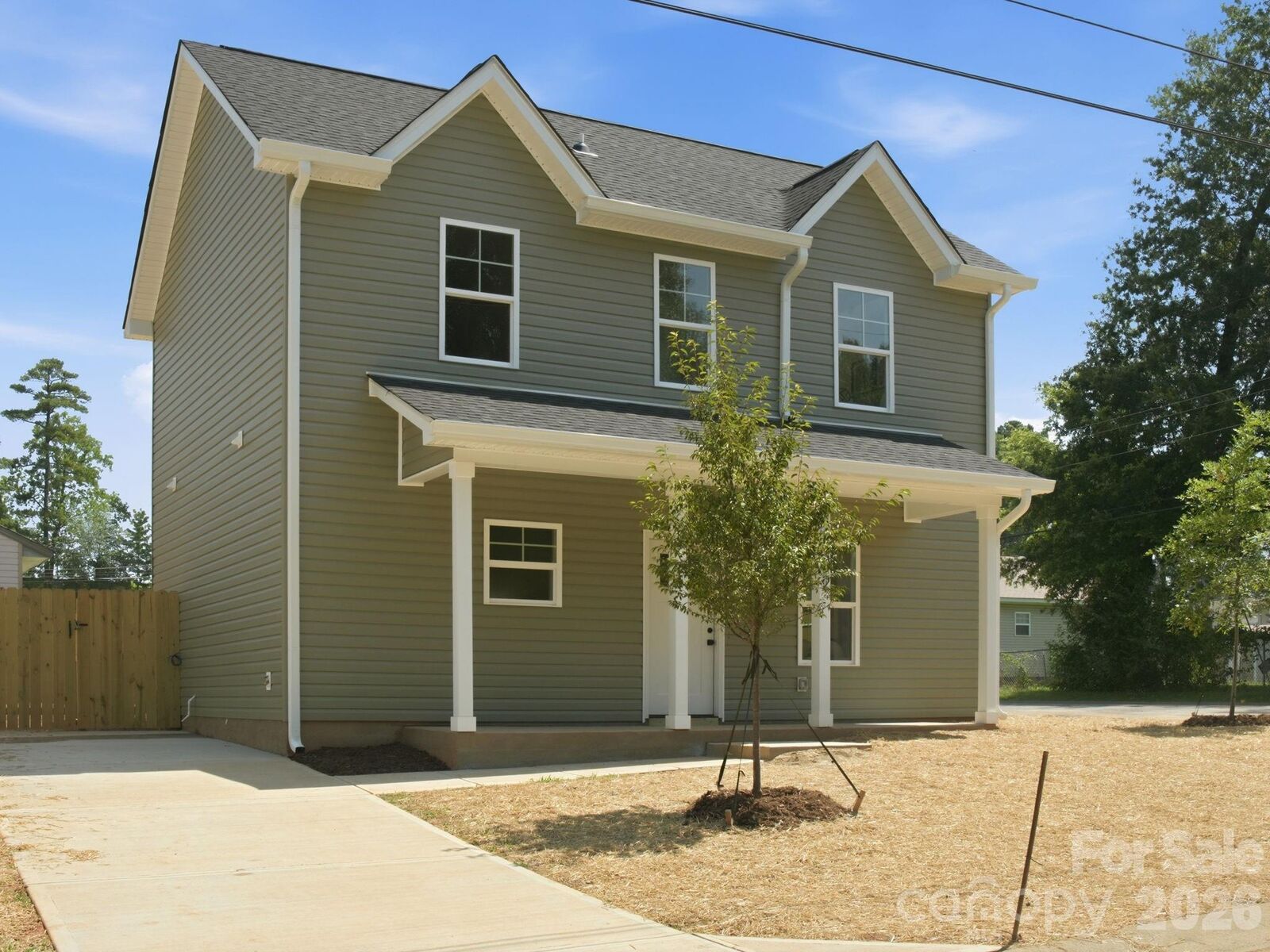 Property Photo:  2802 Willow Street  NC 28208 