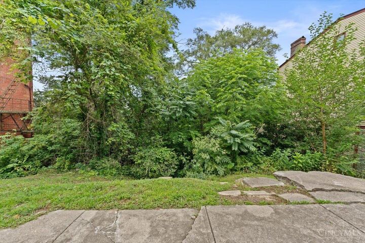 Property Photo: 1861 Walker Street OH 45202