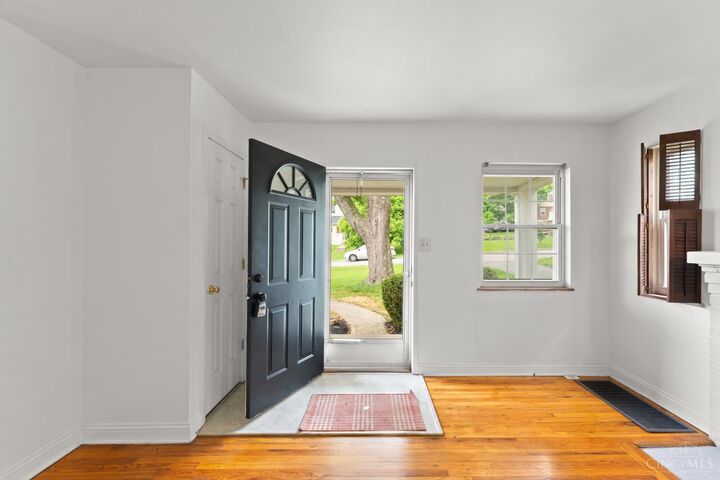 Property Photo: 7214 Osceola OH 45243
