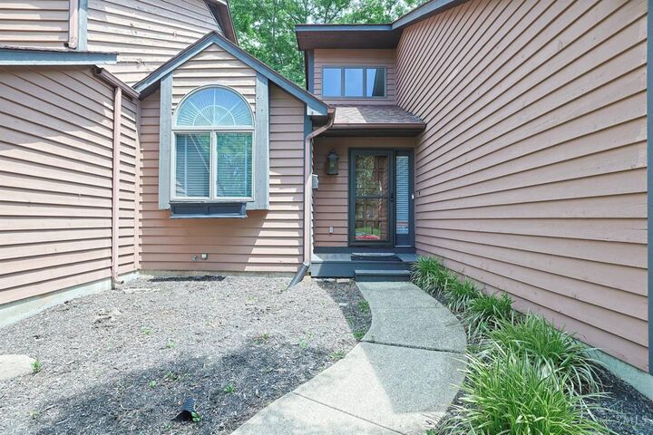 Property Photo:  1047 Golfview Road  OH 45042 