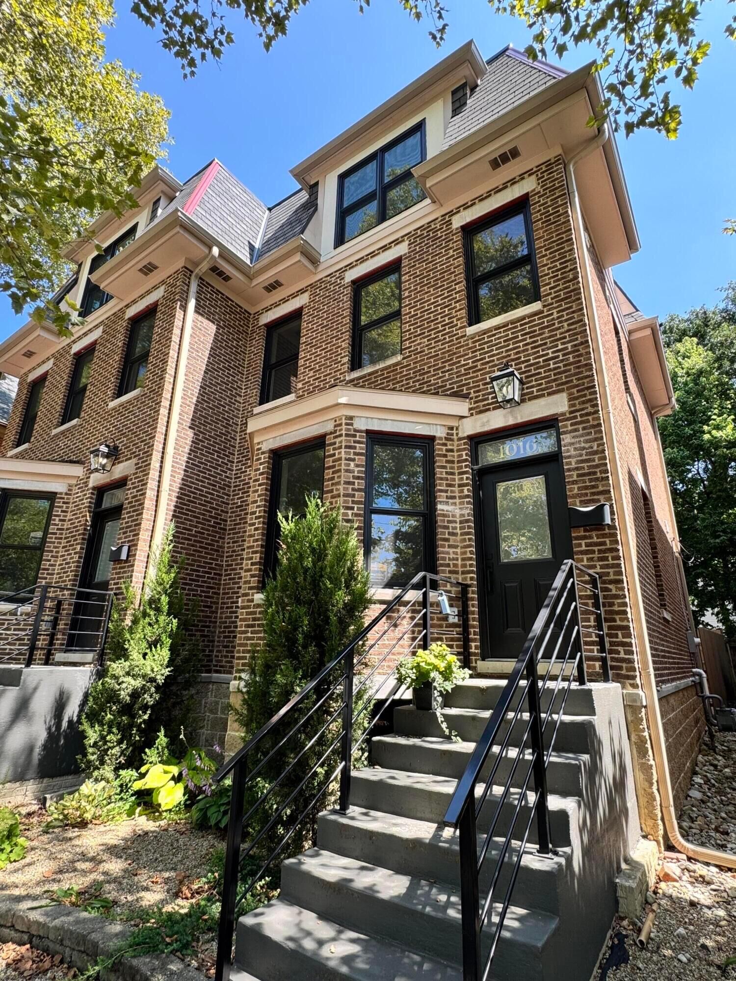 Property Photo: 1016 Neil Avenue OH 43201