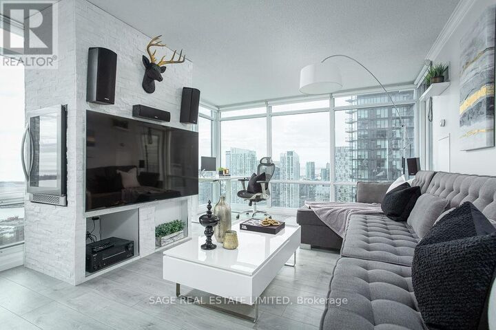 Property Photo: 25 Telegram Mews 3707 ON M5V 3Z1