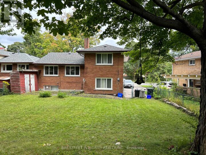 Property Photo: 16 Highhill Drive ON M1T 1N6