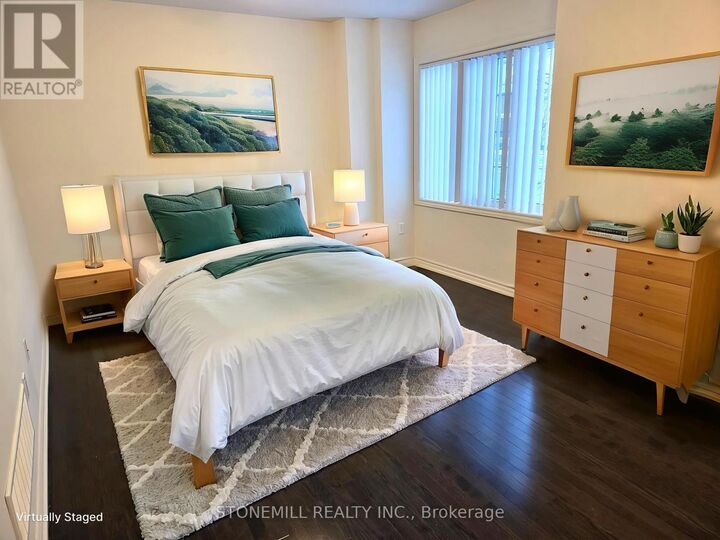 Property Photo:  3130 Boxford Crescent 5  ON L5M 0X1 