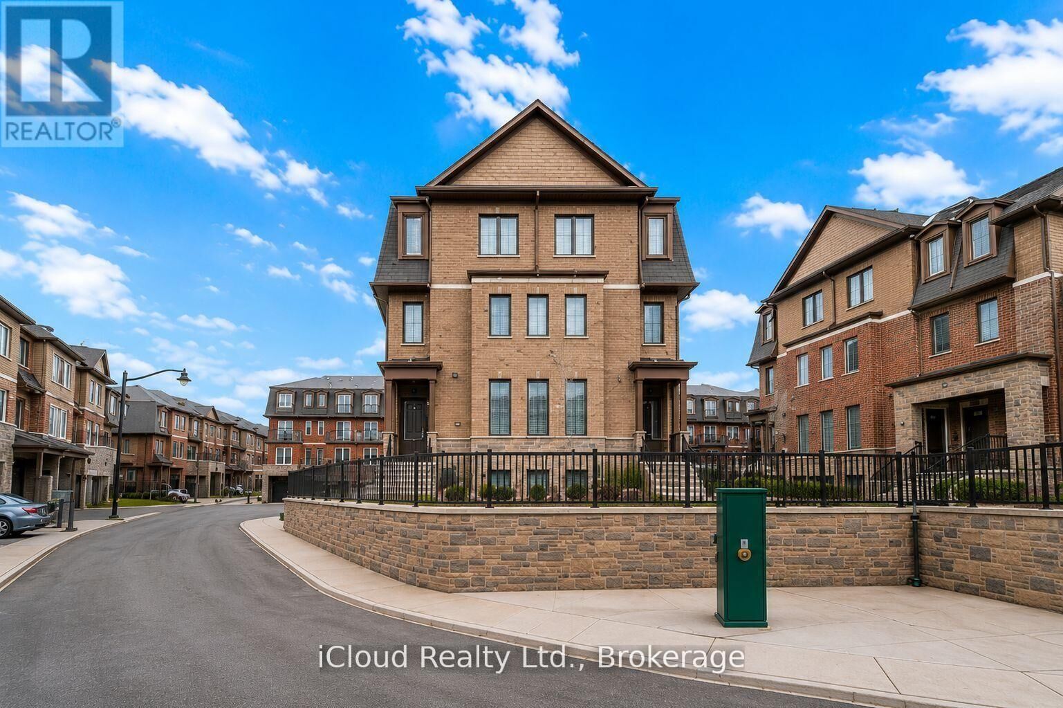 Property Photo:  445 Ontario Street 103  ON L9T 9K4 