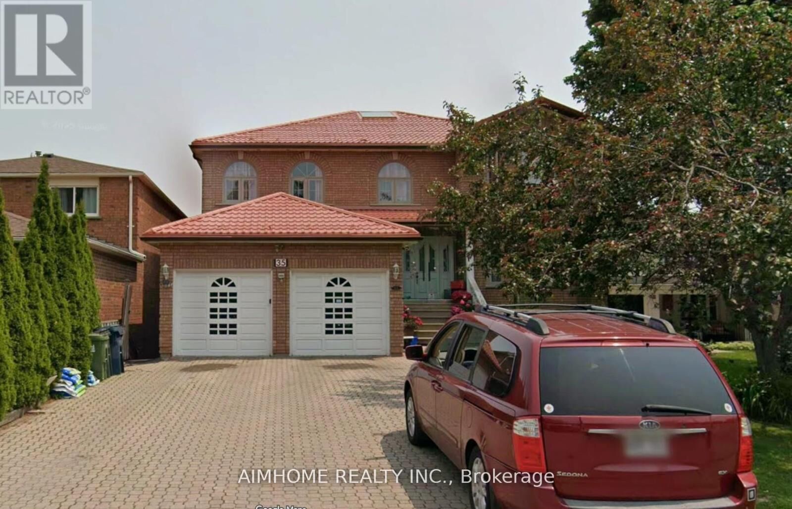 Property Photo:  35 McDairmid Road Unit1  ON M1S 1Z5 