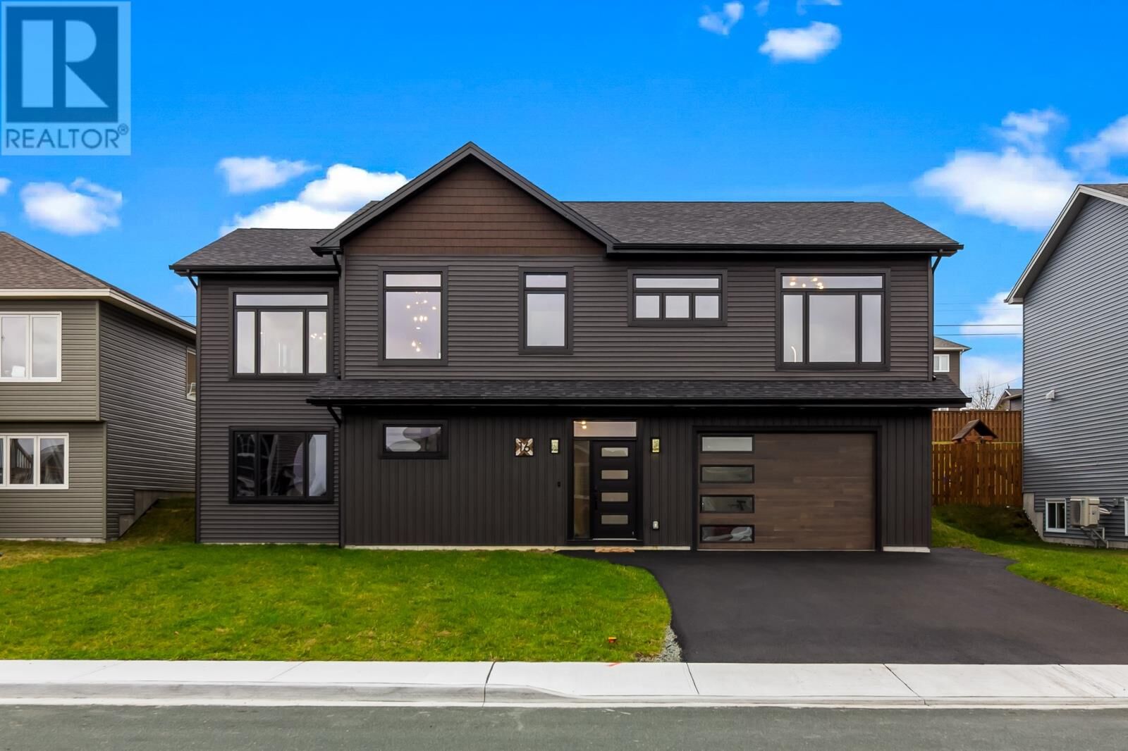 Property Photo:  16 Lucston Avenue  NL A1W 0C2 