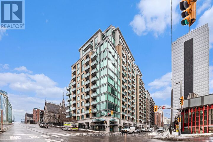 Property Photo:  238 Besserer Street 1506  ON K1N 6B1 
