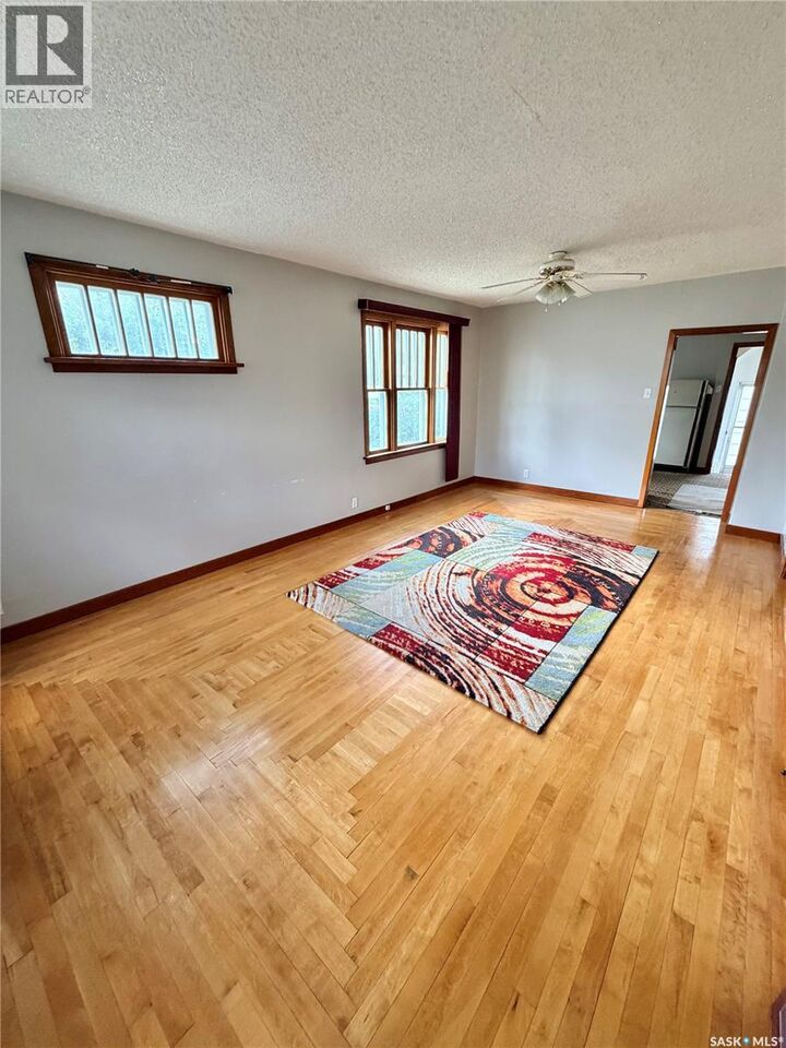 Property Photo:  175 5th Avenue NW  SK S9H 0W3 