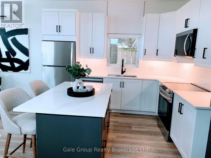 Property Photo:  77 North Park Crescent B  ON N4S 7M1 