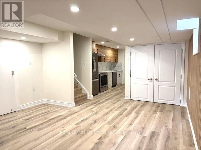 Property Photo:  362 Landsborough Avenue Bsmt  ON L9T 7Y5 