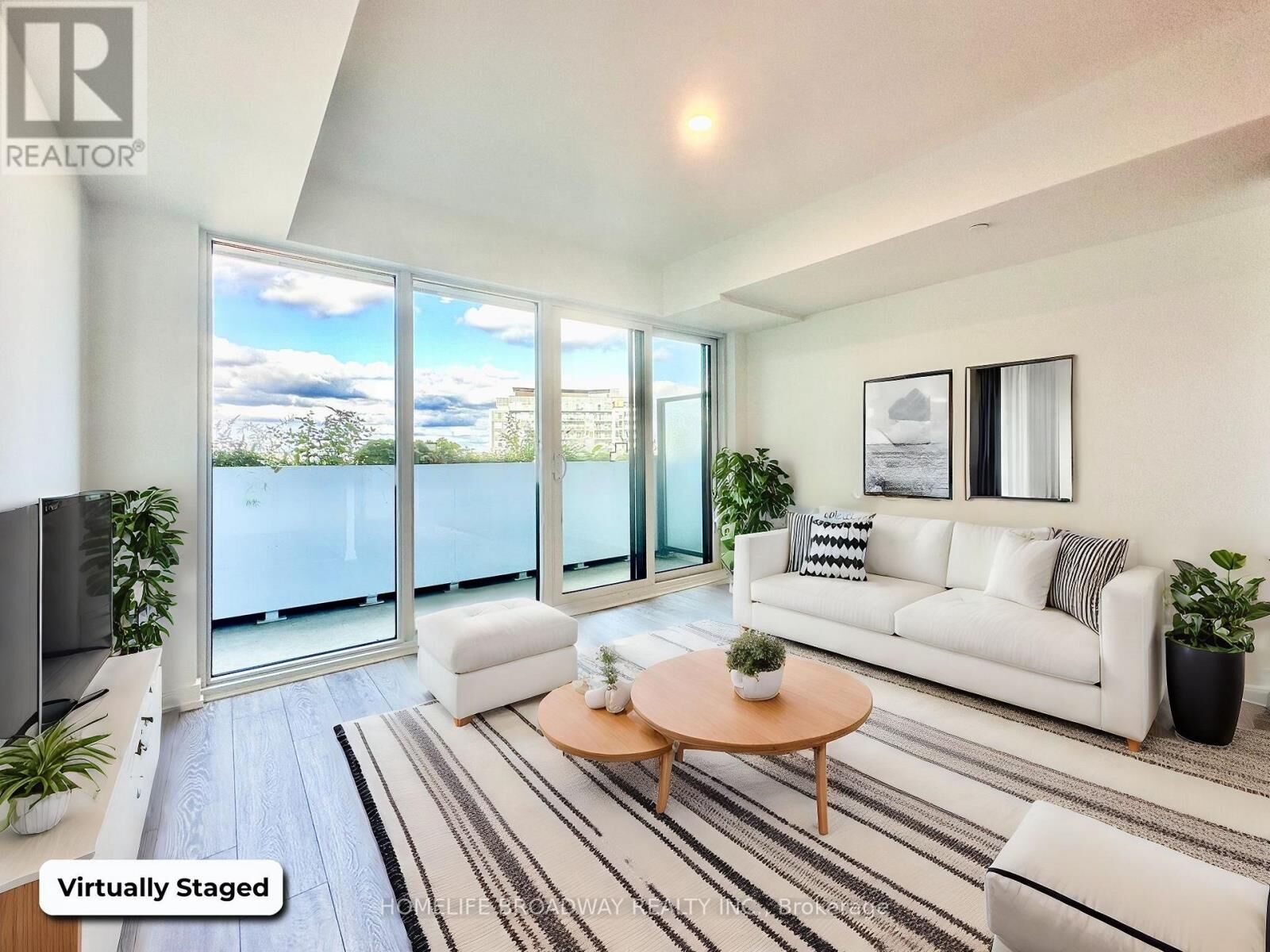 Property Photo:  1100 Sheppard Avenue West 935  ON M3K 0E4 