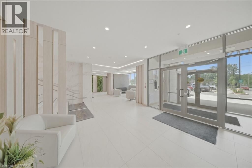 Property Photo:  34 Norman Street 108  ON N3R 2Y1 