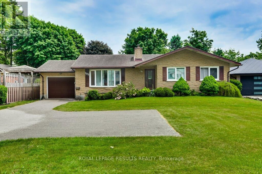 Property Photo:  295 John Street South  ON N5H 2C9 