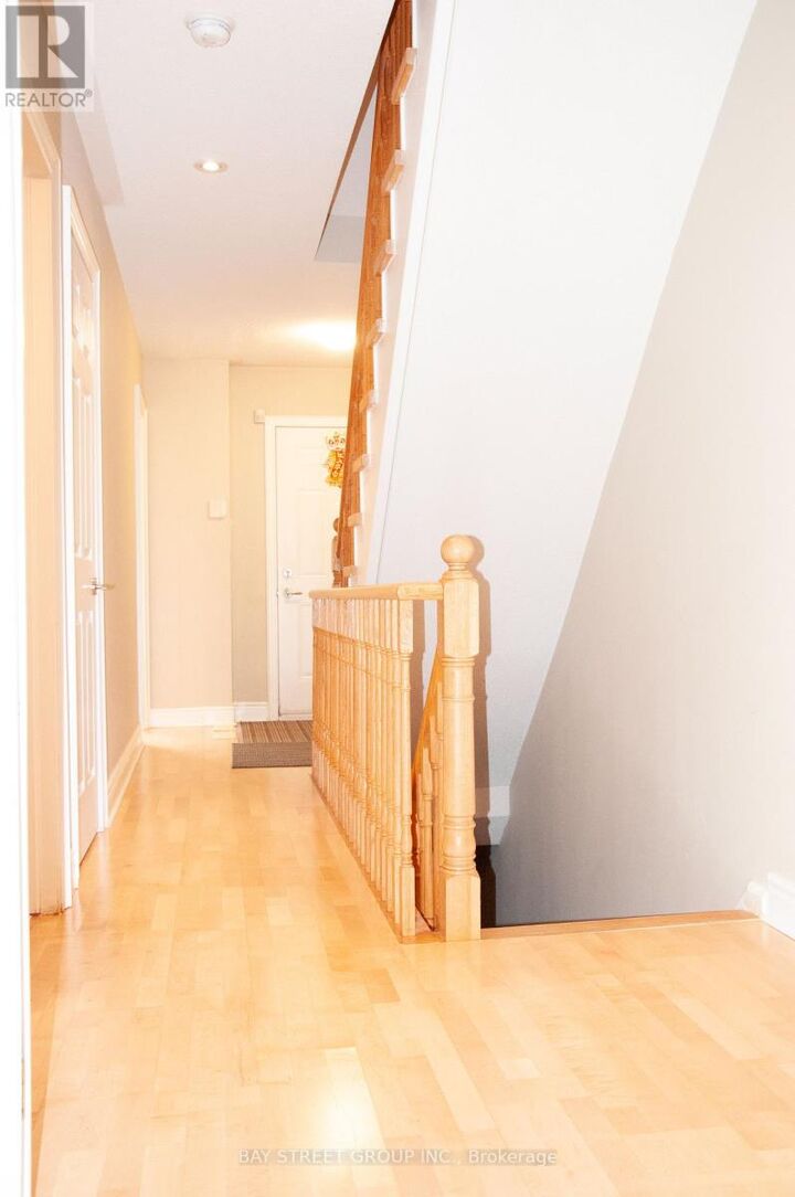 Property Photo:  57 Galleria Parkway  ON L3T 0A3 
