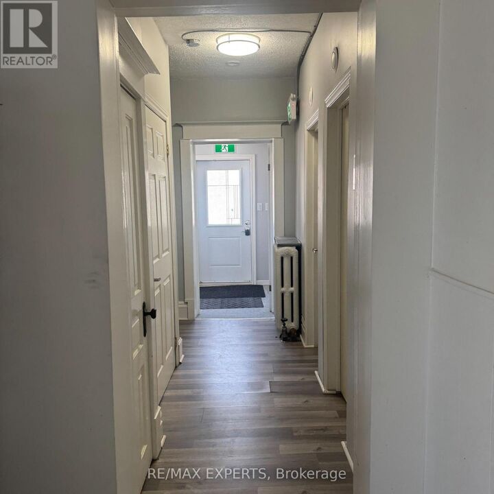 Property Photo: 354 Midland Avenue ON L4R 3K7