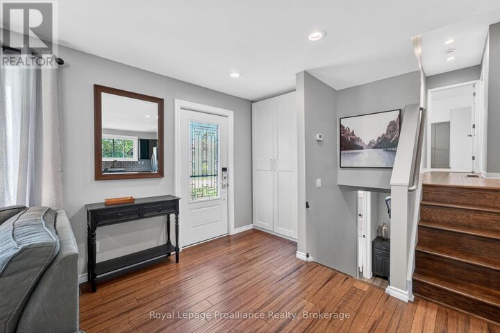Property Photo:  57 Pearl Street  ON K0K 1X0 