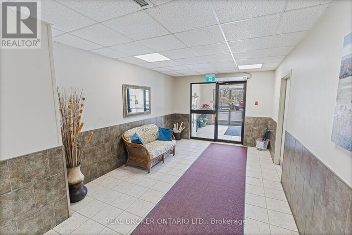 Property Photo:  358 Waterloo Avenue 606  ON N1H 7Y3 