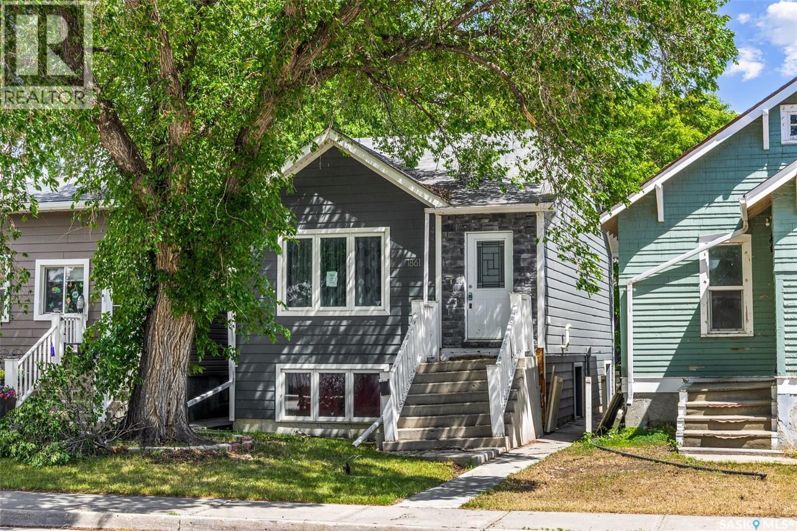 Property Photo: 1861 Broder Street SK S4N 3R7