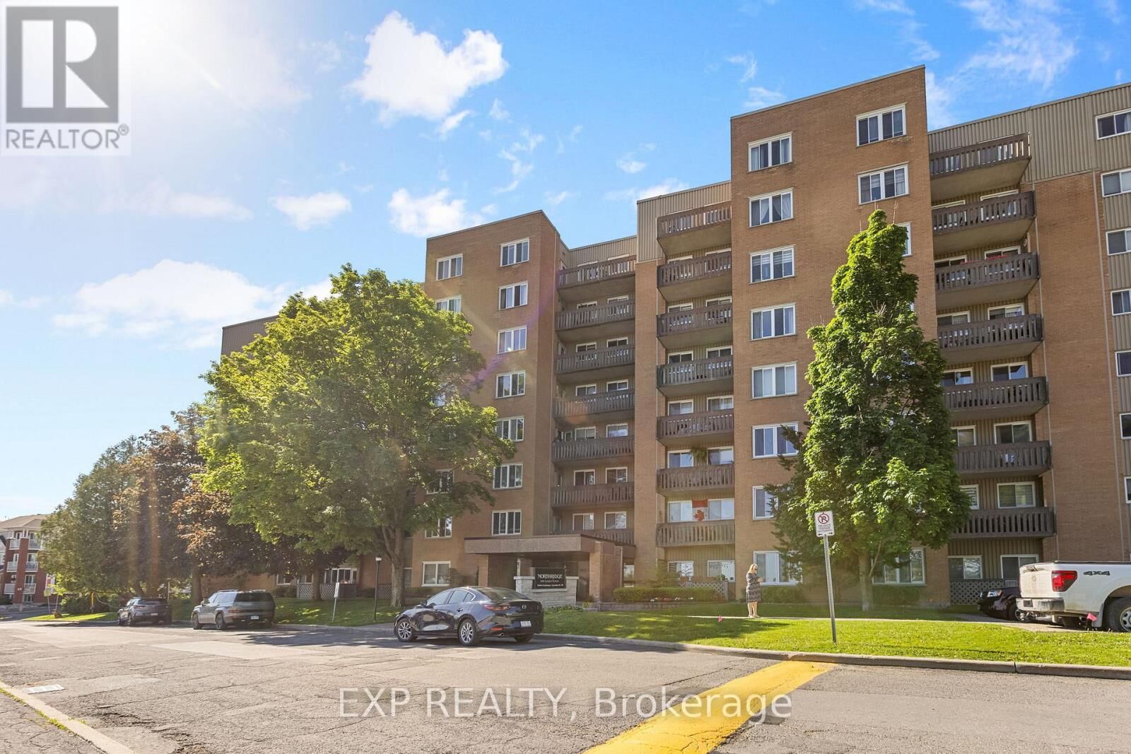 Property Photo:  1599 Lassiter Terrace 418  ON K1J 8R6 
