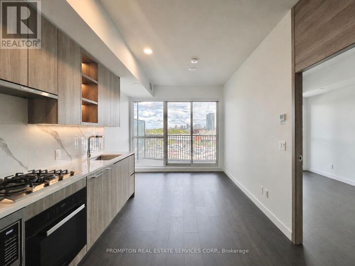 Property Photo: 18 Esther Shiner Boulevard 346 ON M2K 0J7