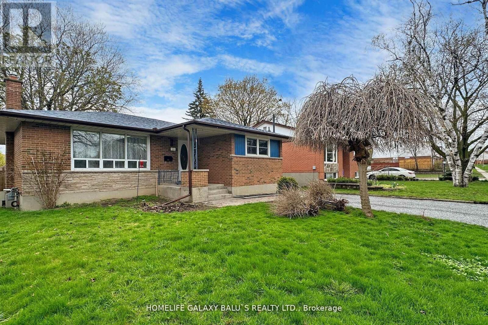 Property Photo: 331 Linden Street (Main) ON L1H 6R3