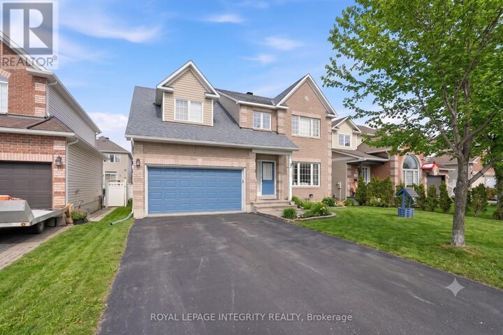 Property Photo:  127 Stoney Pond Court  ON K2S 2E6 