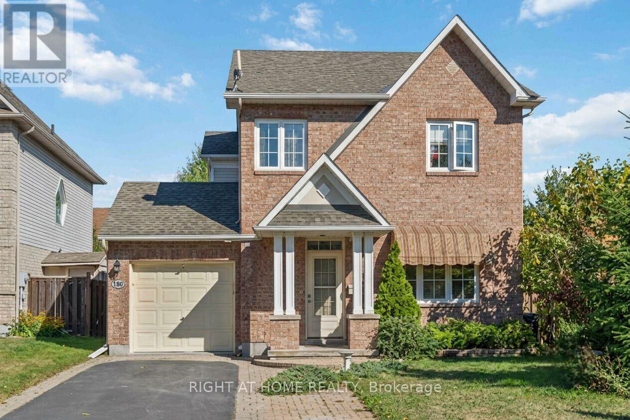 Property Photo:  160 Grassy Plains Drive  ON K2M 2S1 