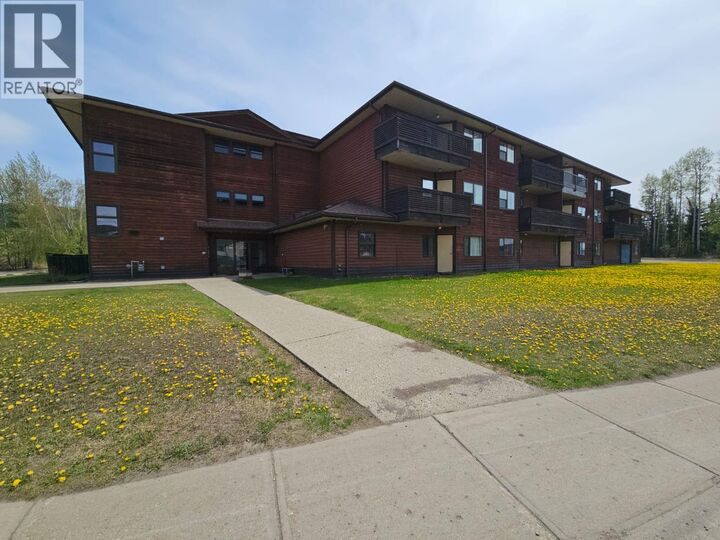 Property Photo: 195 Chamberlain Crescent 208 BC V0C 2W0