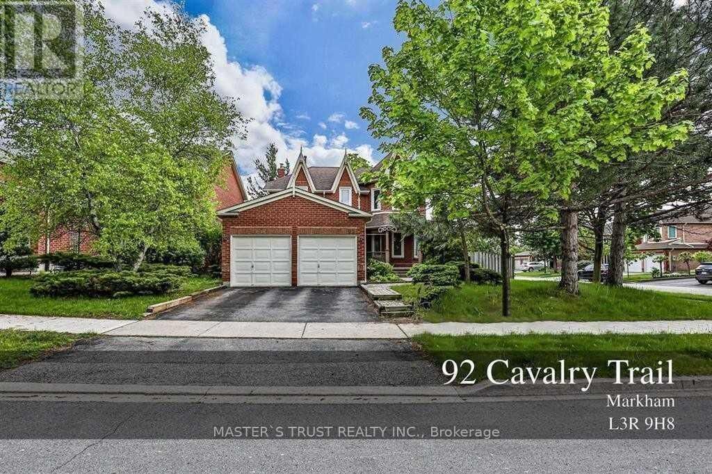 Property Photo: 92 Cavalry Trail ON L3R 9H8