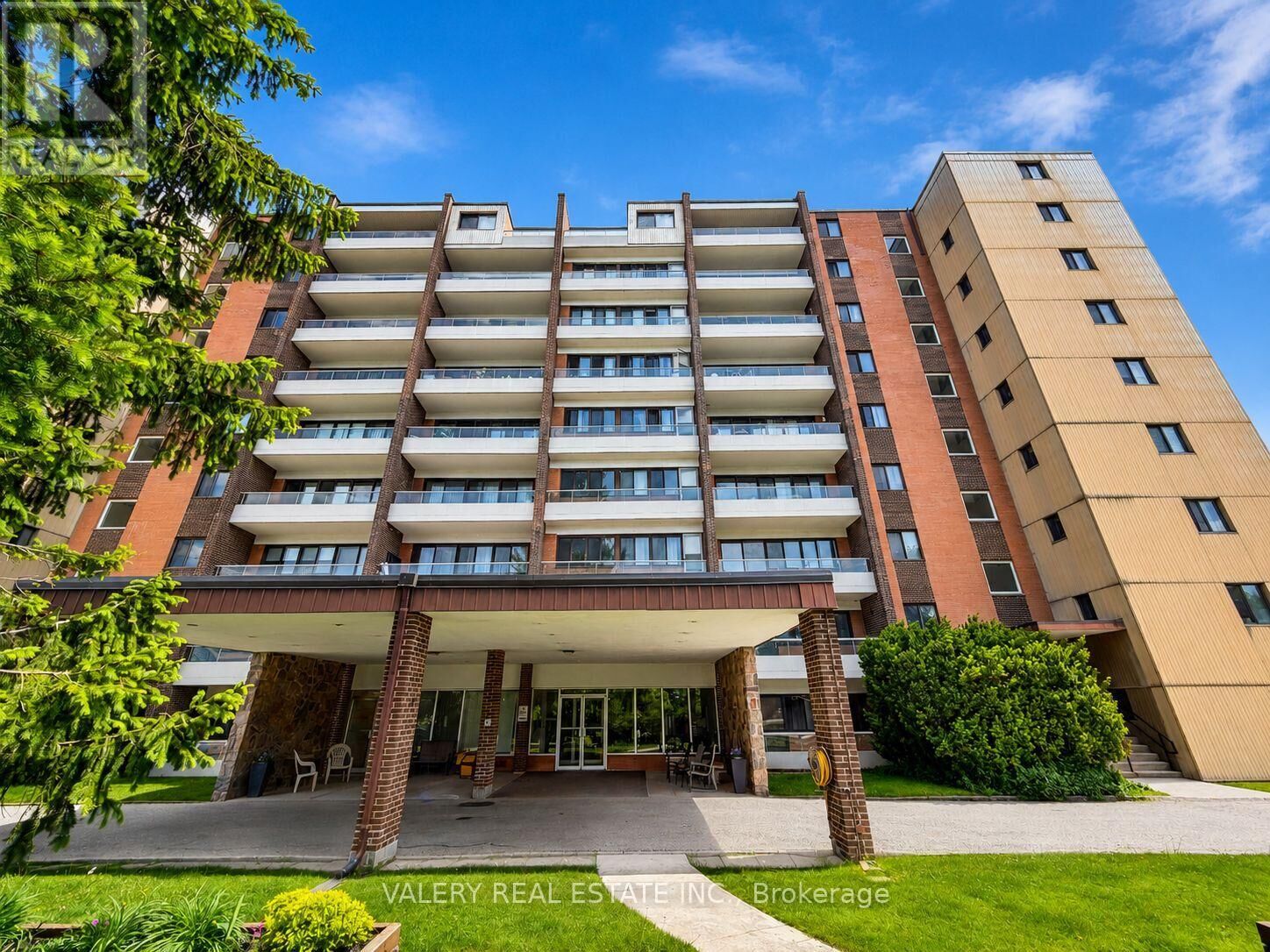 Property Photo: 671 Woolwich Street 208 ON N1H 3Y9