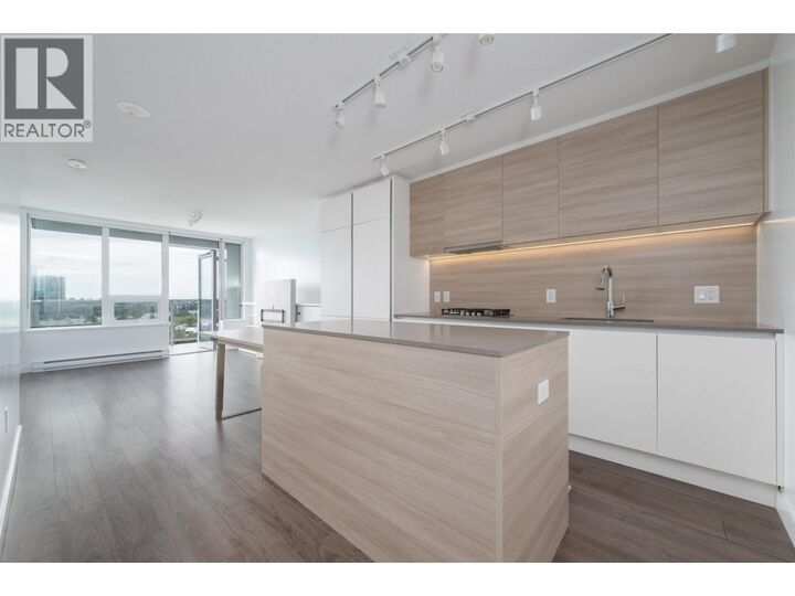 Property Photo: 988 Quayside Drive 1012 BC V3M 0L5