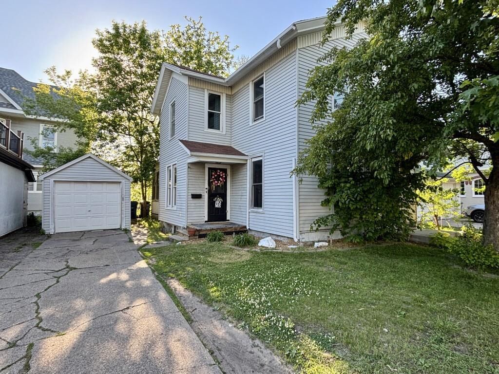 Property Photo:  606 N 6th Street  WI 54403 
