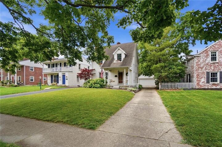 Property Photo: 406 East Drive OH 45419