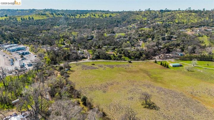 Property Photo: 18500 Rawhide Rd CA 95327