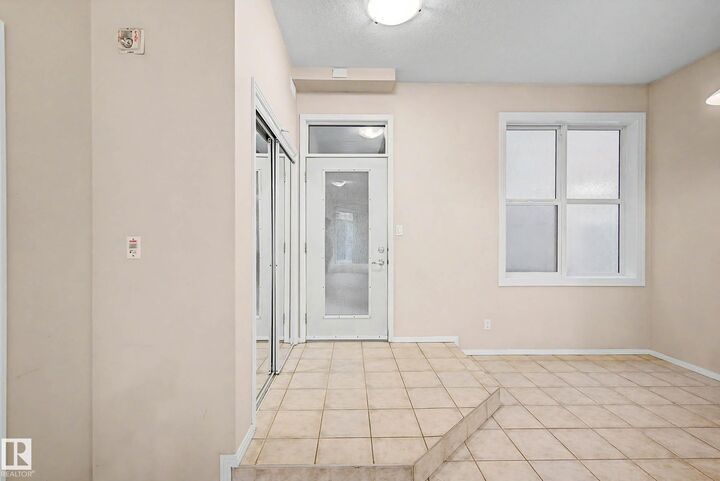 Property Photo:  10147 112 Street NW 201  AB T5K 1M1 