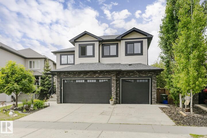 5414 64 Street — photo 1